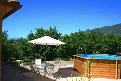 Image de Maison avec piscine privative 5km de la plage