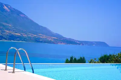 Image de Luxury Villa With spectacular SeaView