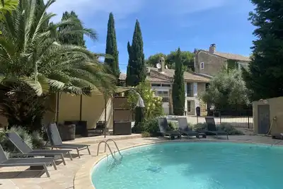 Image de Charmant Mas  de campagne Provençal en pierres avec piscine privée