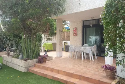 Image de Holiday home with private garden and terrace near the beach