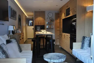 Image de Cosy Apartment In Ski Ski - Swimming Pool - South Terrace - Village Meribel