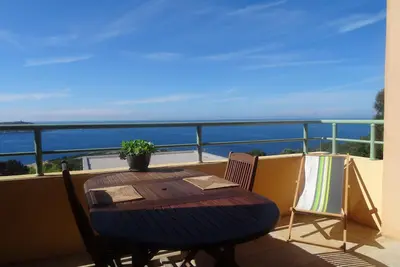 Image de Pleine Vue Mer Panoramique - Classe 3 * Haut Standing Dans Residence -
