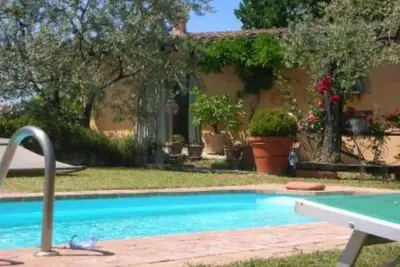 Image de Résidence typique dans une maison individuelle