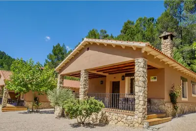 Image de Gîte n ° 11 pour 6 personnes, Batan Rio Tus