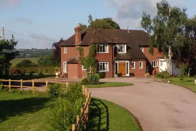 Image de Maison de campagne, près de Stratford Upon Avon et Warwick avec de superbes vues