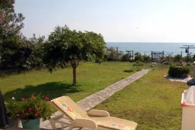 Image de House with garden and direct access to the beach