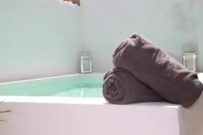 Image de la petite maison 5 a calvi avec piscine