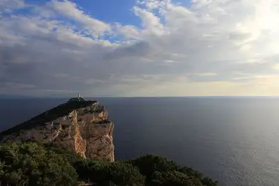 Image de Capo Caccia, Sardaigne dans une zone balnéaire naturelle exclusive - Pischina Salida Village