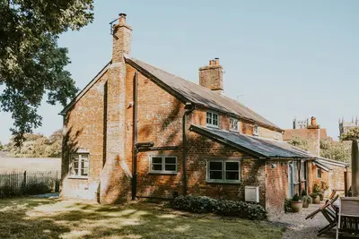 Image de Cottage du 18ème siècle sur le bord de Wimborne
