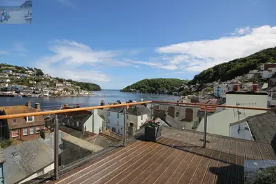Image de Vues spectaculaires sur la rivière. Grande terrasse sur le toit. Exceptionnellement pratique.
