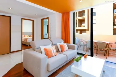 Image de B29 - LuzBay Duplex - Deux Chambres Appartement, Couchages 5