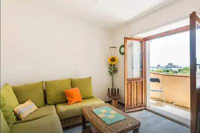 Image de Vues Bella Vista-imprenable + surplombant la magnifique top Flr plage appartement-moderne