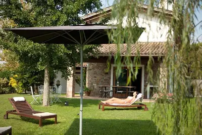 Image de Capriva Del Friuli: Maison \/ villa - Capriva del Friuli
