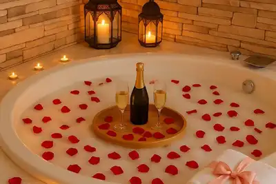 Villa Altus - Romantic Escape villa with Private Jacuzzi