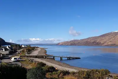 Image de Glenelg, maison spacieuse pour animaux de compagnie avec une vue fantastique sur la baie de Skye