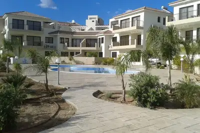 Image de Aphrodite- Un 2ème étage appartement d'1 lit dans un endroit paisible, à la campagne.