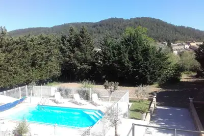 Image de Superbe Villa\"130m2+clim \/ piscine sécurisée plein sud au calme