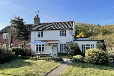 Image de Élégant chalet confortable sur le sentier côtier du Suffolk à 10 minutes de la plage et de Southwold