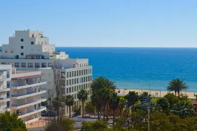Image de Appartement Avec Vue Mer Dans La Zone Calme