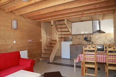 Image de Huez, Alpe d'Huez. Au coeur du village, charmante maison fraichement rénovée