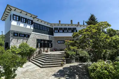 Image de Archontiko Mytilineou - Skretaion