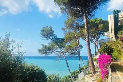 Image de Villa - Zoagli devant Portofino avec accès privé à la Mer (50 mètres)