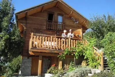 Image de Chalet l Ecureuil bois massif