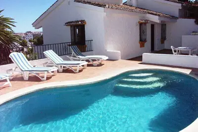 Image de Splendide villa, tout près de la plage, avec piscine privée et superbes vues