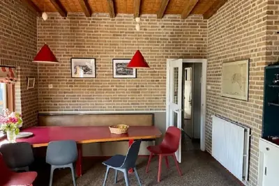 Image de A Beach House avec un emplacement unique Dune Sand In Zeeland.