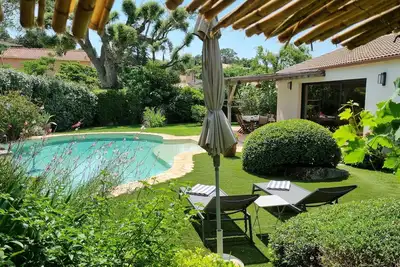 Image de A 15 mn des plages de Palombaggia et Santa Giulia, agréable maison avec piscine