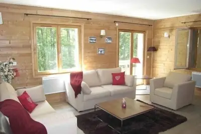 Image de Luxe 80 m² Appartement 3 pièces Ski \/ été au centre du village