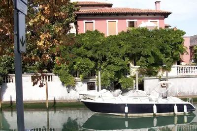 Image de Venice Lido center in liberty villa, 4 chambres, 4 salles de bains, plages, sites touristiques de Venise
