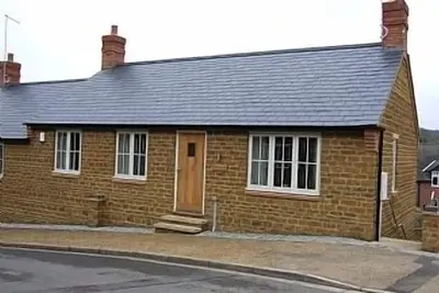 Image de Cottage dans Great Central Village Location. Promenades de pays disponibles.