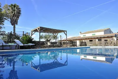 Image de Son Vanrell - Foire Rustique à Montuiri. Tv par satellite. Piscine privée Majorque - WiFi gratuit