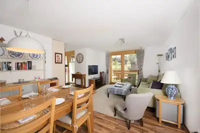 Image de Chez Nous Zermatt - 4 appartements de luxe dans le mĂŞme immeuble avec vue sur le Cervin