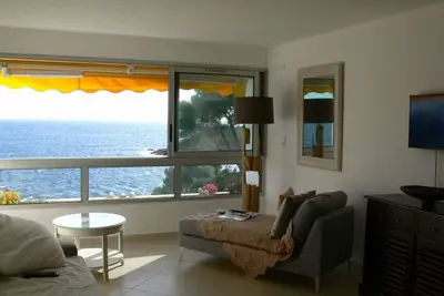 Image de Vue panoramique mer, Air Conditionné, Wifi. Pour 2+ 2 enfants, parking privatif