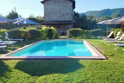 Image de Magnifique ferme sur les collines de Camaiore\nRÉDUCTION De DERNIÈRE Minute 10%