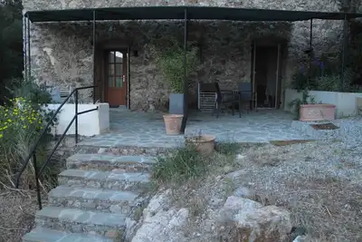 Image de chambre sous voûte traditionnelle en Balagne\" Ô Bambou\"