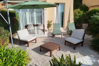 Image de Appartement 5 pers. en rez-de-jardin, vue mer. Domaine Les Hauts des Issambres.