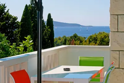 Image de Hvar Mood House - Appartement ÉMERAUDE Star
