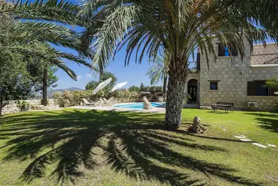 Image de Villa Triteos - 3 bed, 3 bath Stone built villa with private pool in Amazing Setting