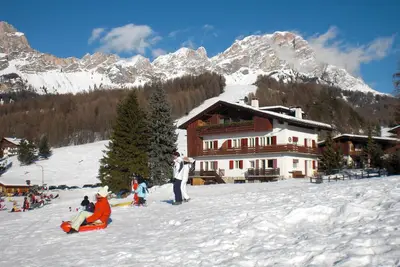 Image de Panoramique, au calme, à moins de 1 km du centre-ville