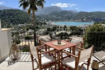 Image de Apartment with spectacular sea views in Port de Soller (Ac/Wifi).