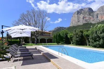 Image de Villa spectaculaire de 8/9 chambres et capacité de 19 personnes