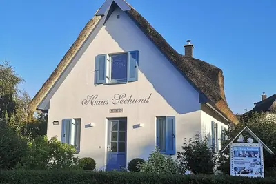 Image de thatched roof house at the sea, pets welcome, fenced