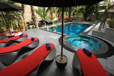 Image de Baan Heaven \/ Sleep's 15 people \/ Patong Beach Villa Private Pool \/ Jacuzzi