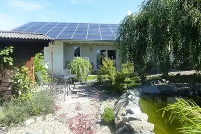 Image de belle propriété avec 2 gîtes, sauna, lisière de forêt, endroit calme