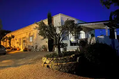 Image de Maison de campagne avec piscine et vue magnifique sur la mer près Faro, WiFi A\/C