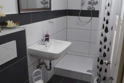 Image de Appartement moderne et confortable dans un emplacement central