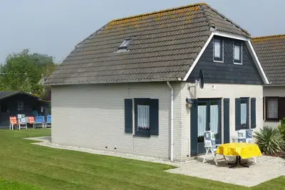 Image de Confortable maison de vacances pour 6 personnes, Ouddorp, Hollande-Méridionale, Nl